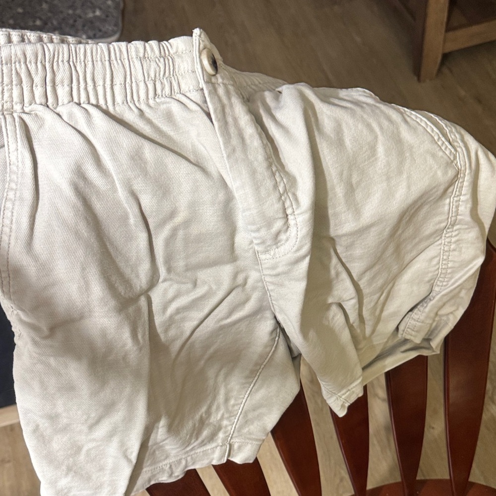 Beige/Khaki Casual Shorts